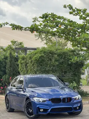 BMW 330i 2017 Blue