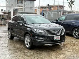 Lincoln MKZ 2015 Black