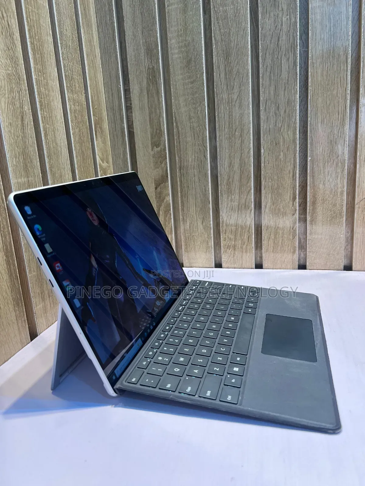 Laptop Microsoft Surface Pro 9 16GB Intel Core i5 SSD 512GB