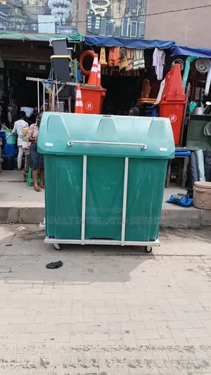 1100 Liters Waste Manager