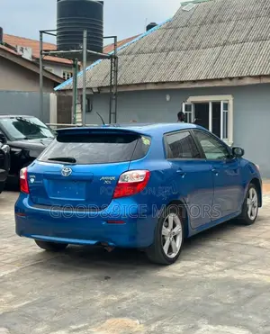 Toyota Matrix 2010 Blue