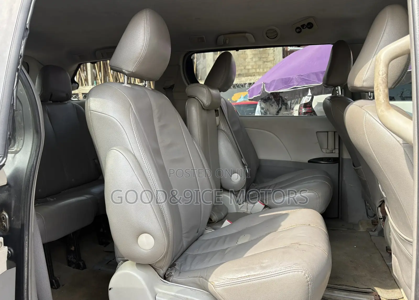 Toyota Sienna 2015 Gray