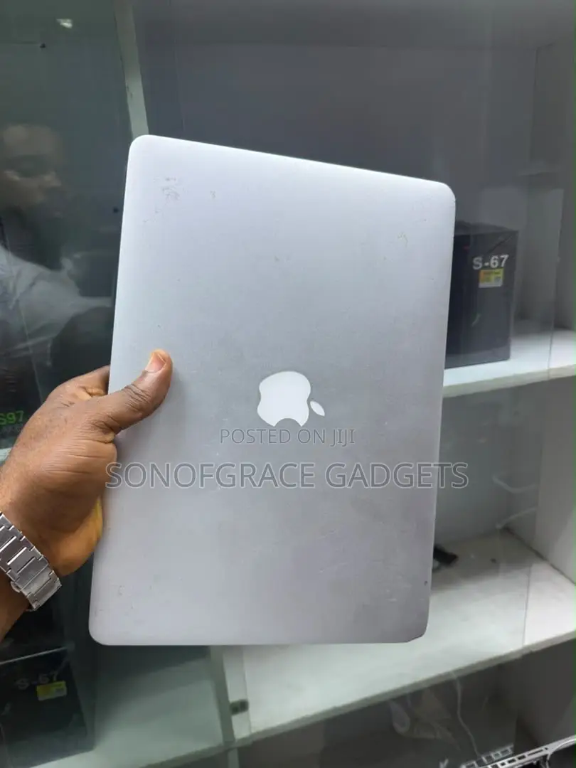 Laptop Apple MacBook Air 2015 8GB Intel Core i5 SSD 128GB