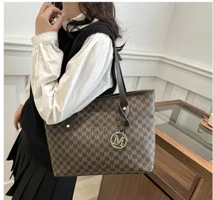 Classic Hobo/ Shoulder Bags
