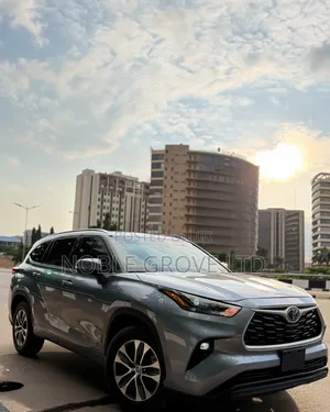 Toyota Highlander XLE AWD 2020 Black