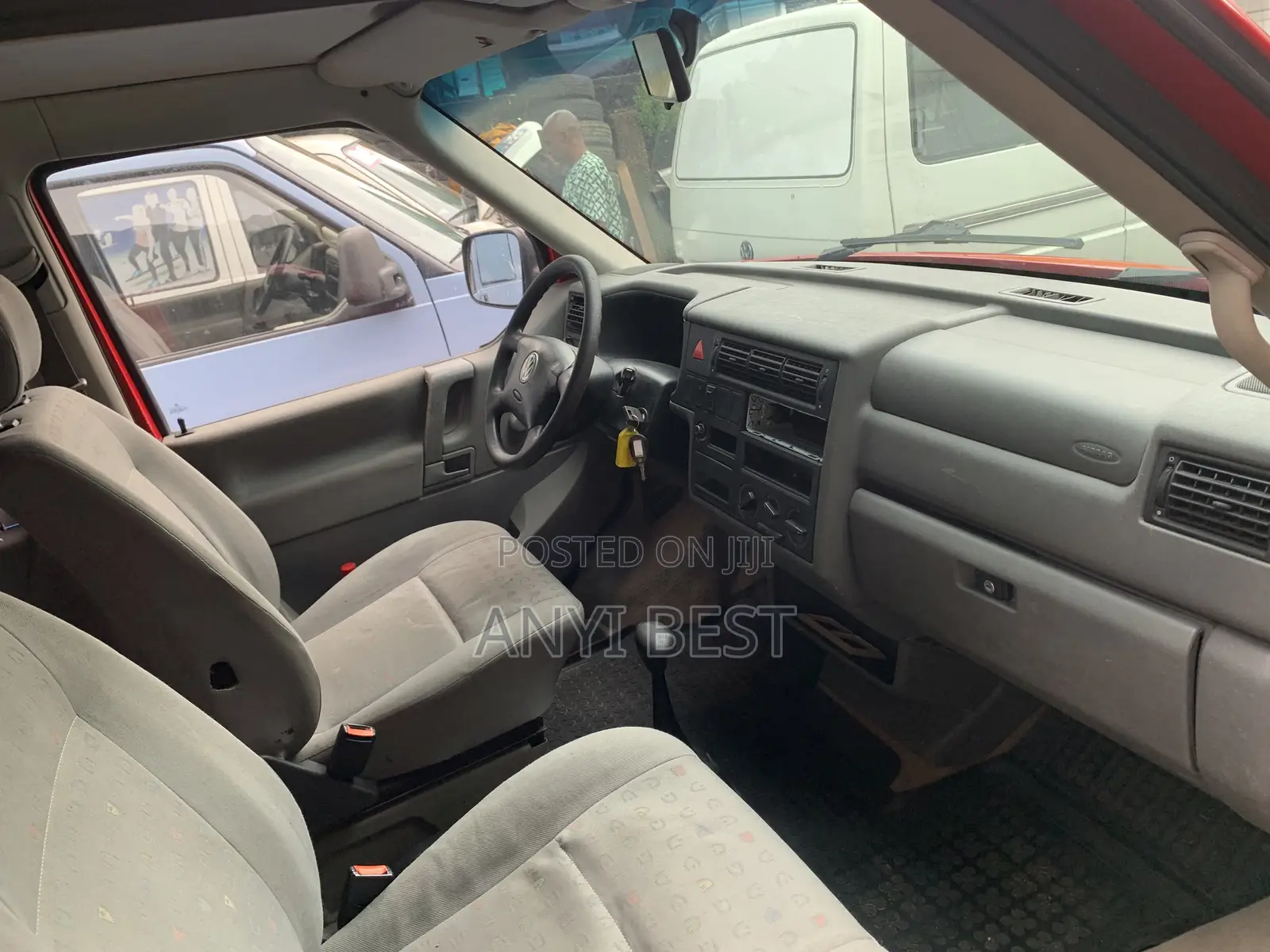 Volkswagen Transporter 2005 Red