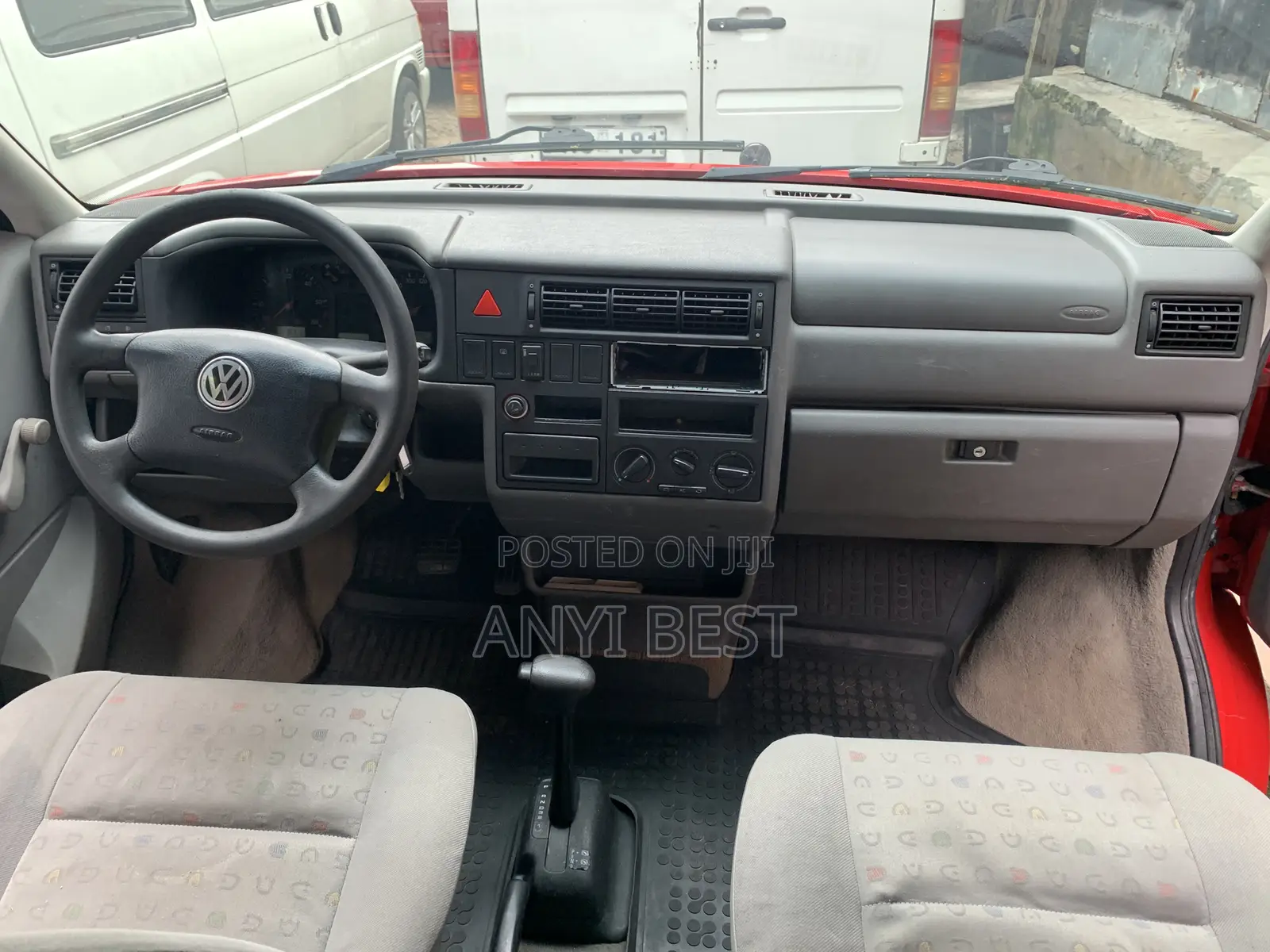 Volkswagen Transporter 2005 Red