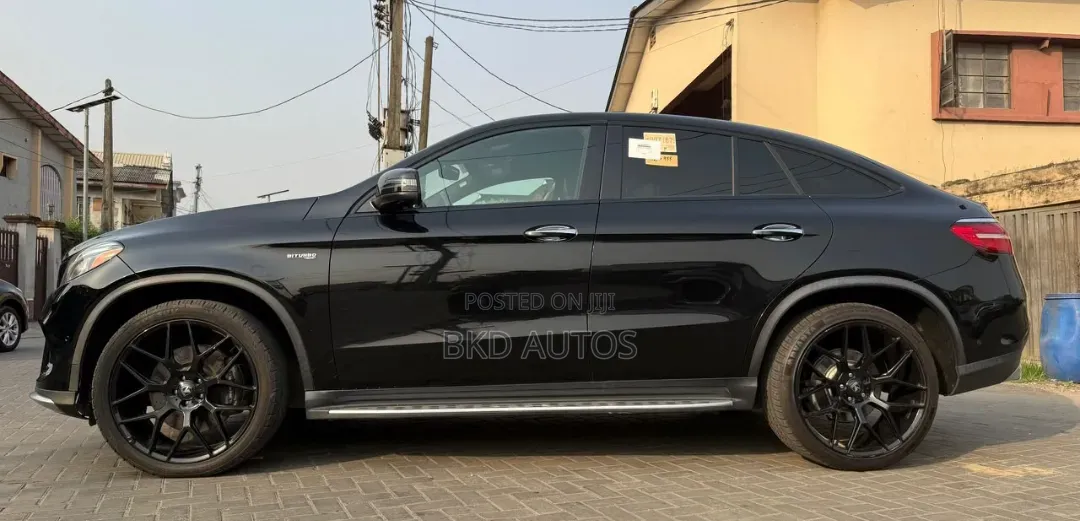 Mercedes-Benz GLE-Class 2017 Black