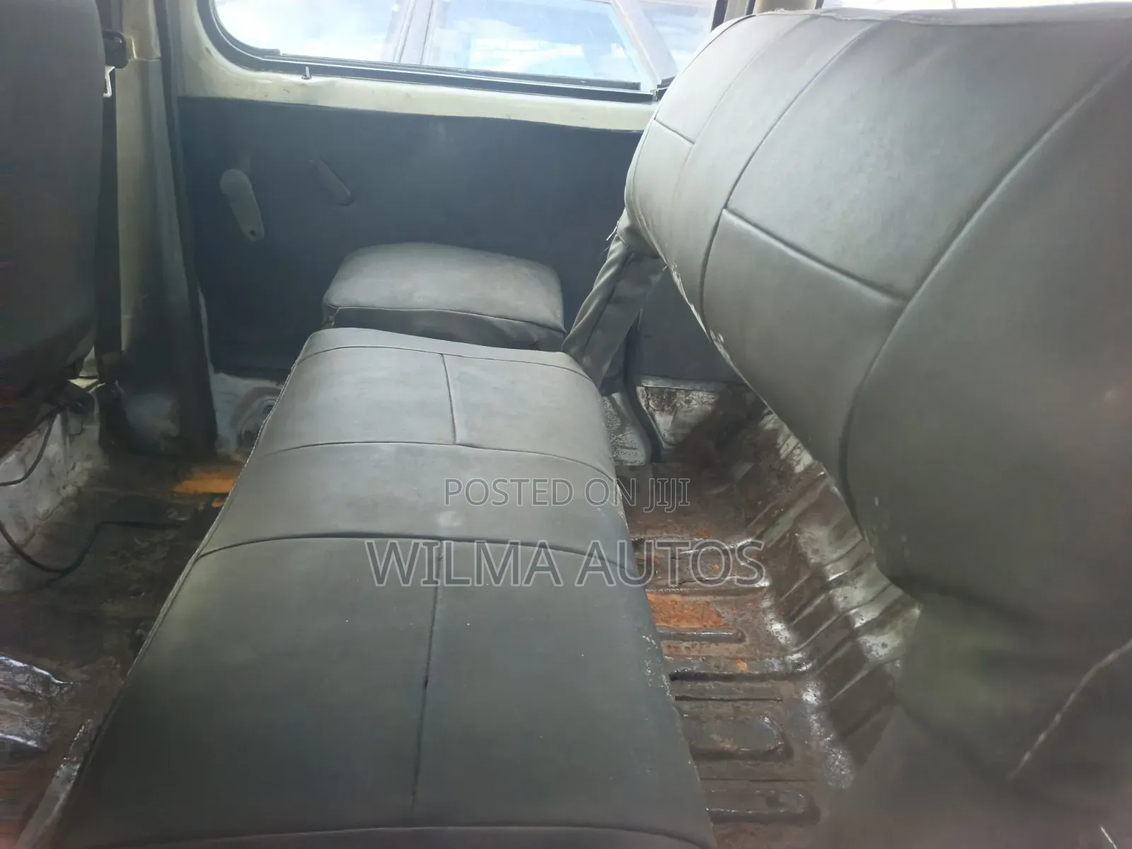 Suzuki Every Wagon 2003 White