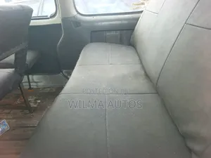 Suzuki Every Wagon 2003 White