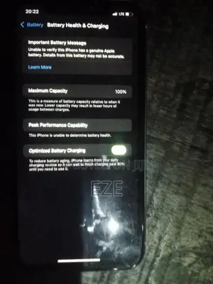 Apple iPhone XR 128 GB White