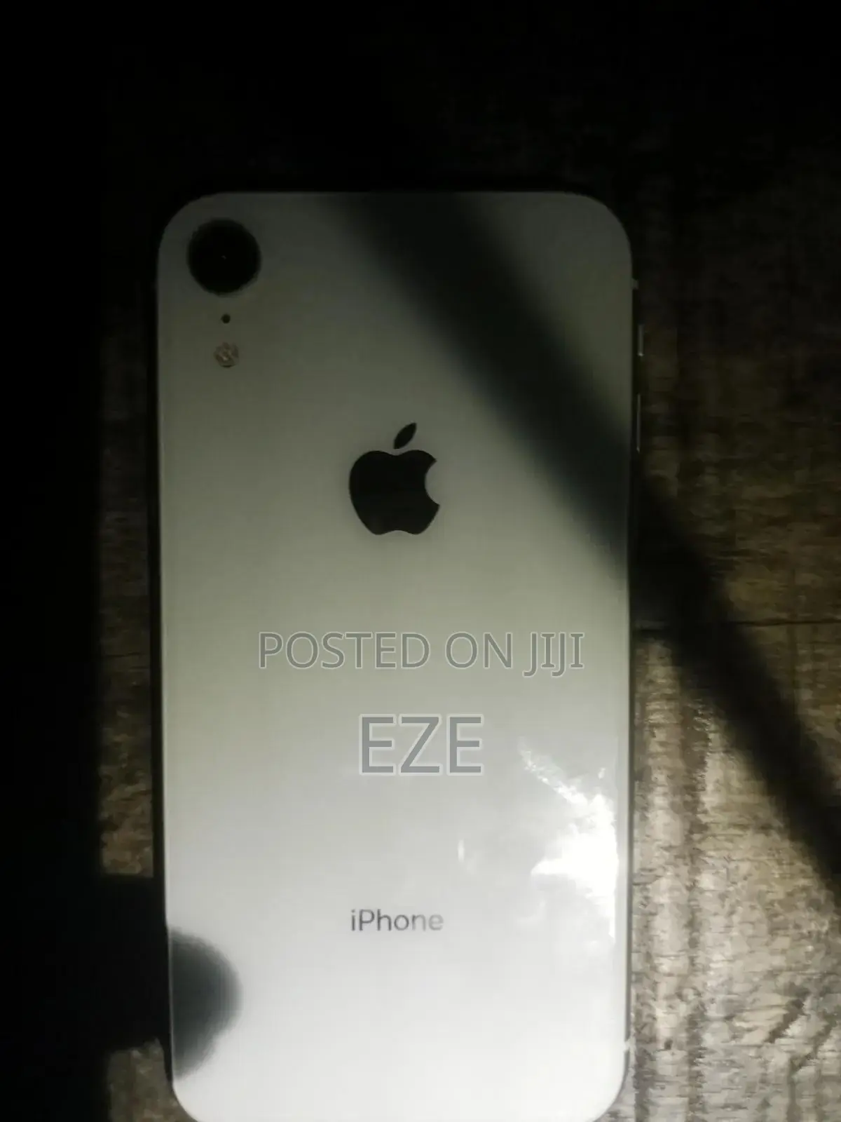 Apple iPhone XR 128 GB White