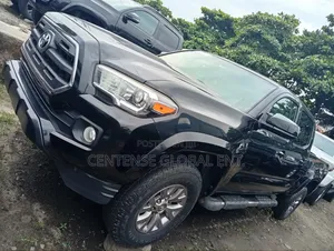 Toyota Tacoma 2018 Black