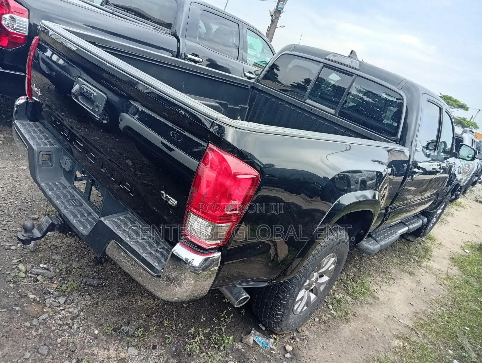 Toyota Tacoma 2018 Black