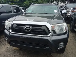 Toyota Tacoma 2014 Black