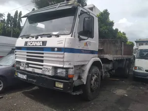 Scania 93 Flatbody