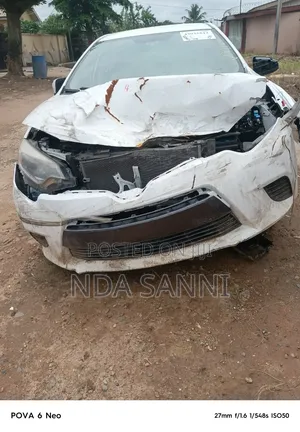 Toyota Corolla 2014 White