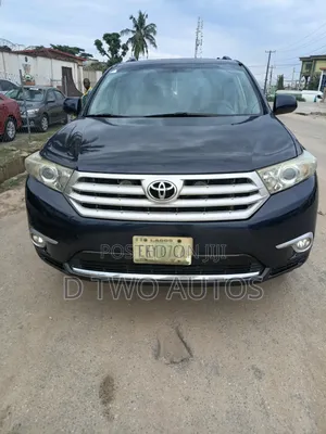 Toyota Highlander Limited 2012 Blue