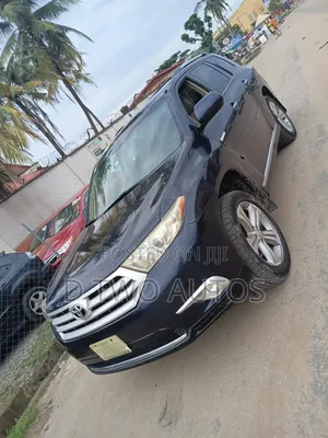 Toyota Highlander Limited 2012 Blue