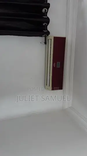 Samsung Hauzen Split Air Conditioner (Indoor Outdoor Unit) – Used