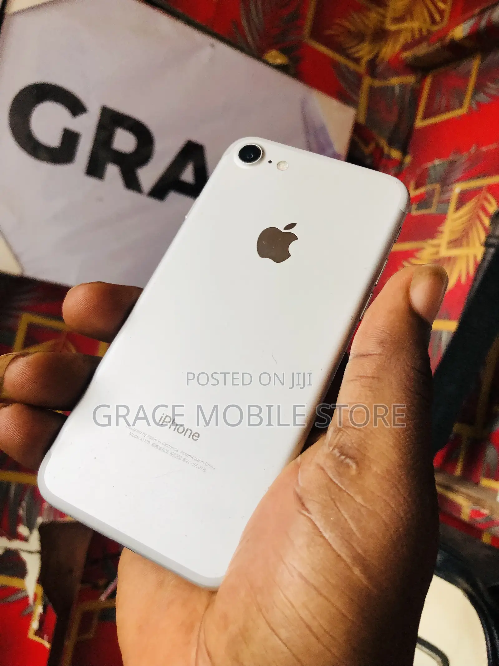 Apple iPhone 7 32 GB Silver