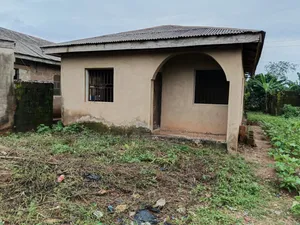 9bdrm Block of Flats in Boluwaduro Estate, Ita Oluwo for sale