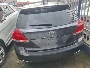 Toyota Venza 2010 Gray