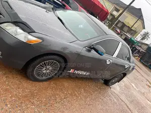 Toyota Camry 2008 Gray