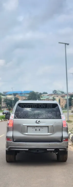 Lexus GX 460 AWD 2022 Gold