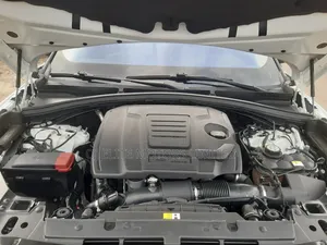 Land Rover Range Rover 2023 White