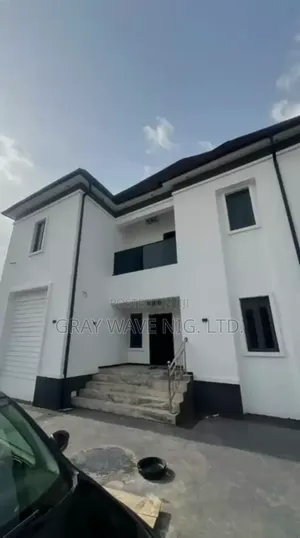 5bdrm Duplex in Lokogoma for sale