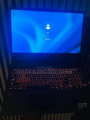Laptop Dell G15 5510 16GB Intel Core i7 SSD 512GB