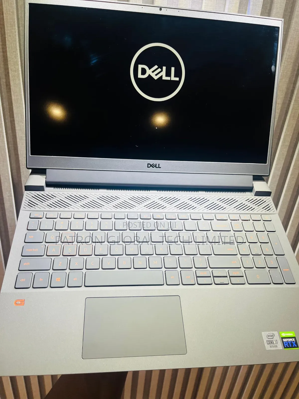 Laptop Dell G15 5510 16GB Intel Core i7 SSD 512GB