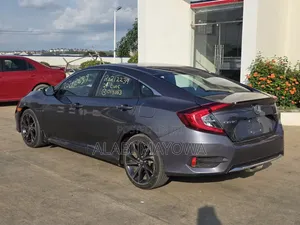 Honda Civic 2022 Gray