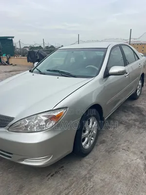 Toyota Camry 2004 Silver