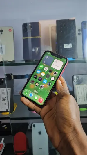 Apple iPhone 11 64 GB Red
