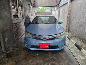 Toyota Camry 2013