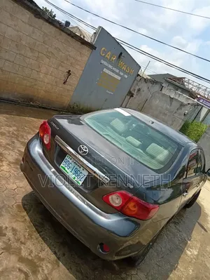 Toyota Corolla 2010 Beige