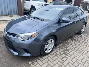 Toyota Corolla 2015 Gray