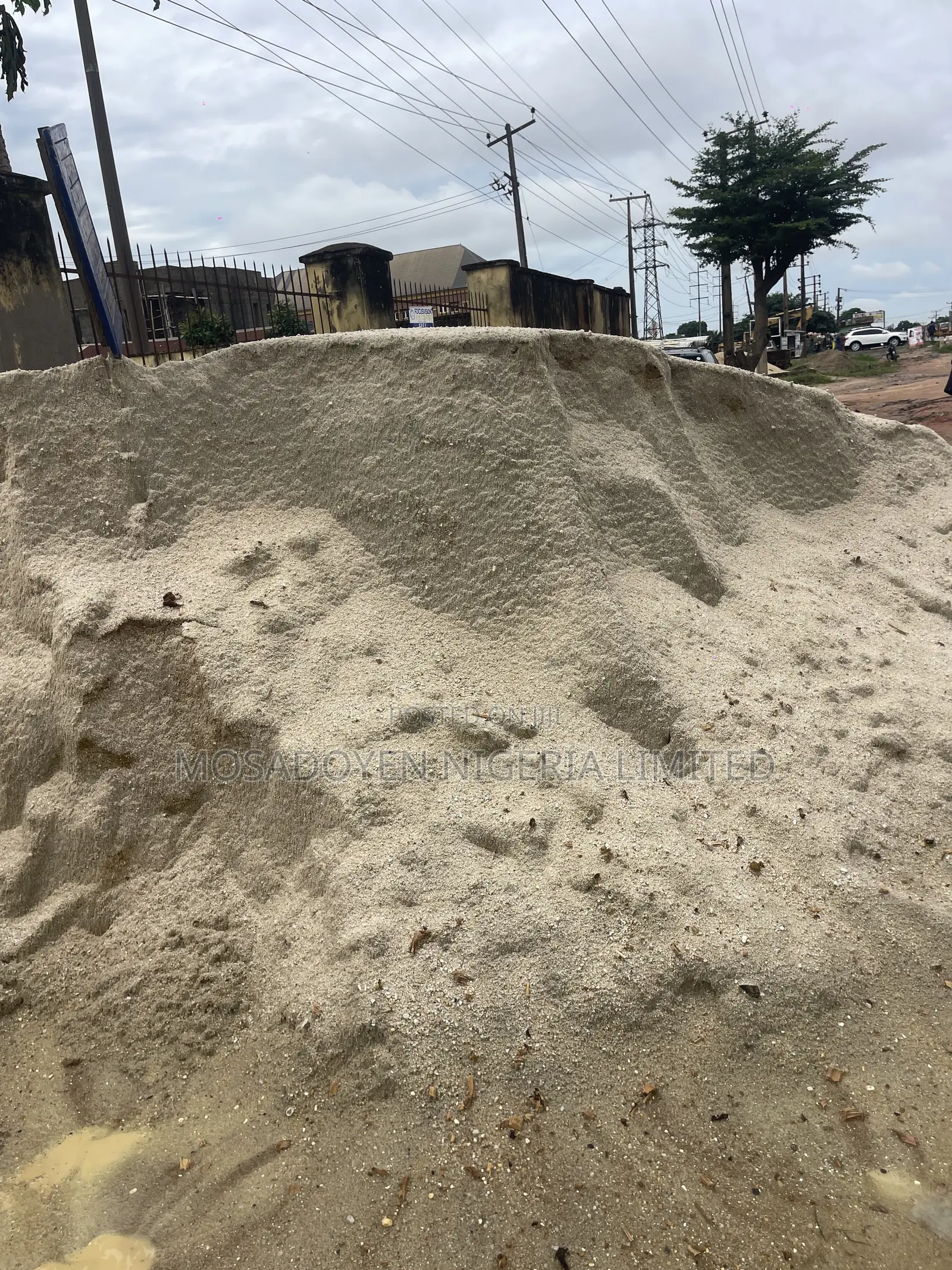 Granite Stones, Plaster/Sharpsand - All Tons Available