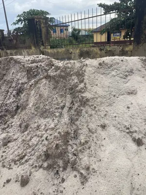 Granite Stones, Plaster/Sharpsand - All Tons Available