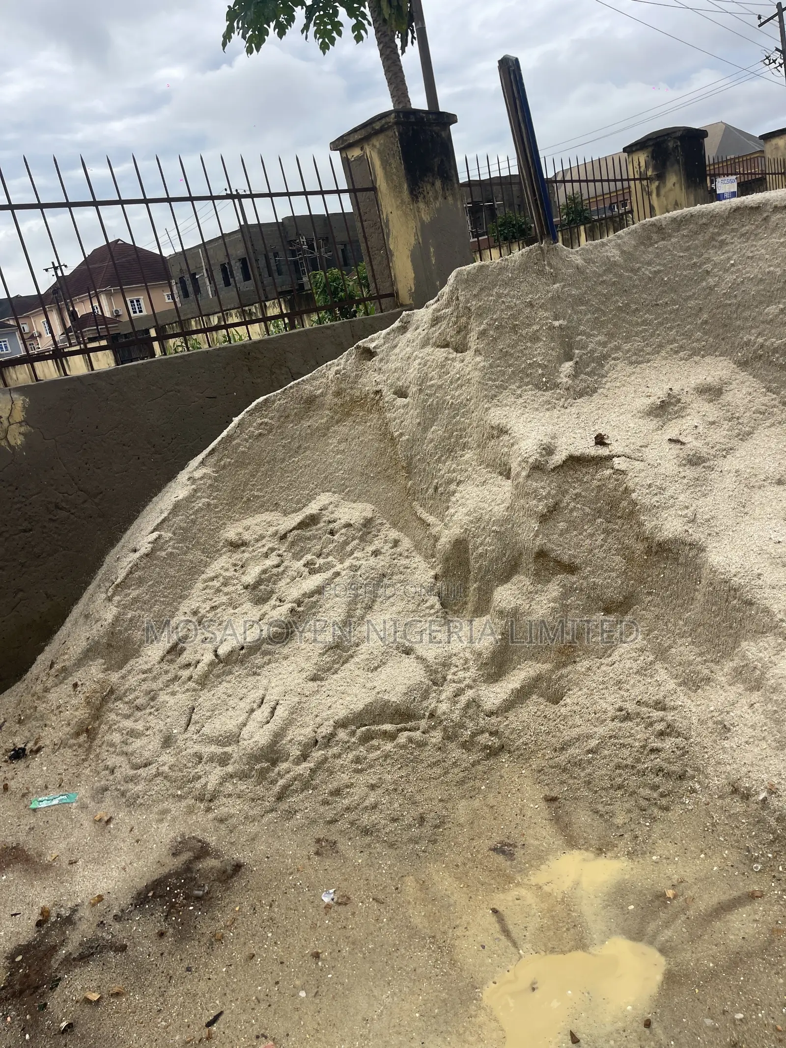 Granite Stones, Plaster/Sharpsand - All Tons Available