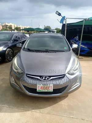 Hyundai Elantra 2014 Gold