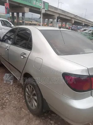 Toyota Corolla 2004 Silver