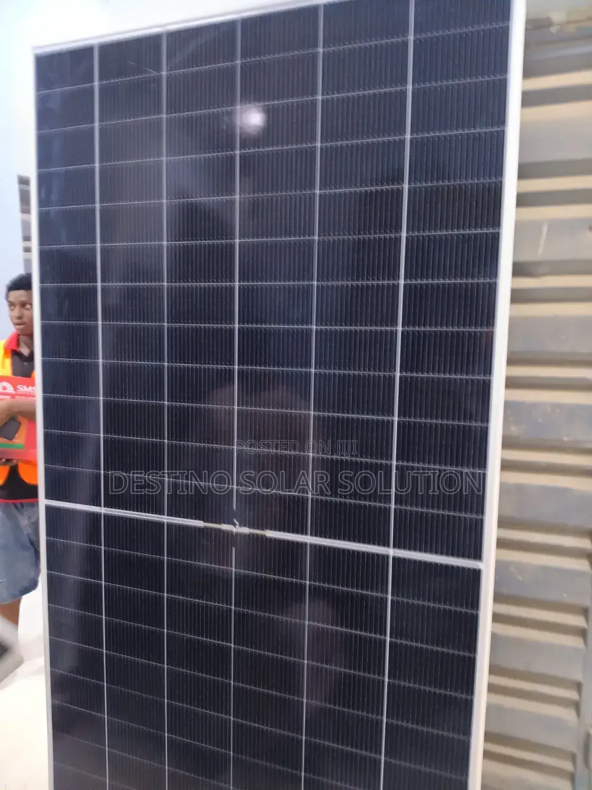 Jinko Solar Panel 670watts 144 Cells