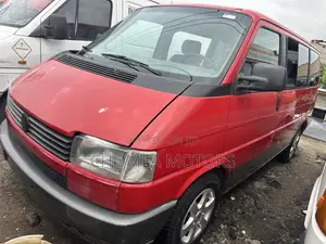 Volkswagen Transporter 2005 Red