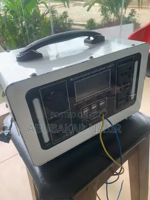 Portable Inverter With Panel and Charge Controller