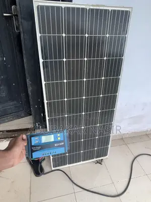 Portable Inverter With Panel and Charge Controller