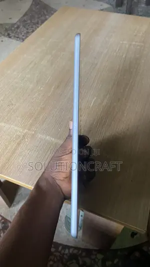 Apple iPad 10.2 (2020) Wi-Fi 64 GB Silver