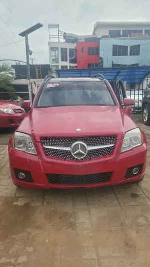 Mercedes-Benz GLK-Class 2009 Red
